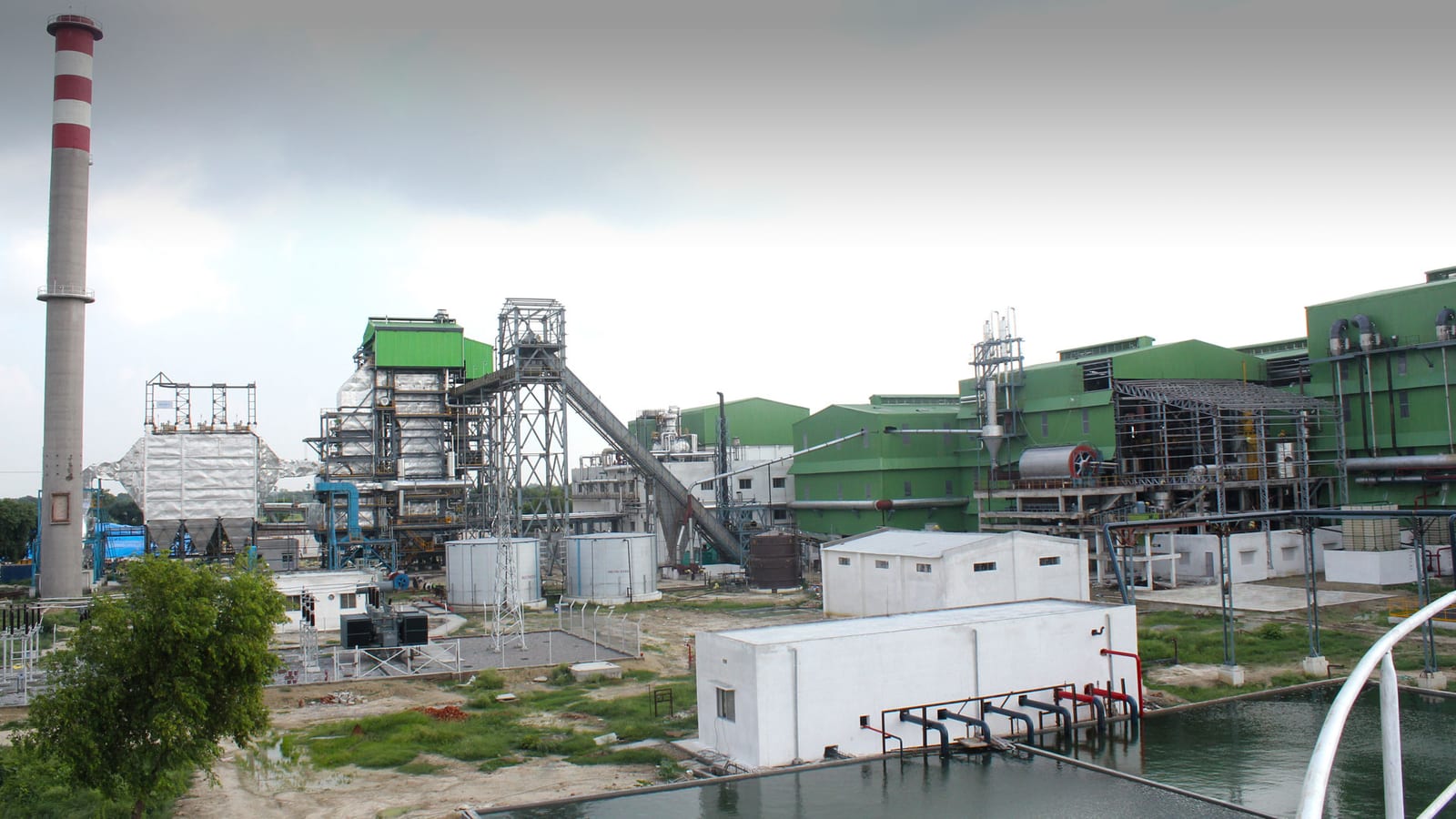 Sugar processing clarification chemicals